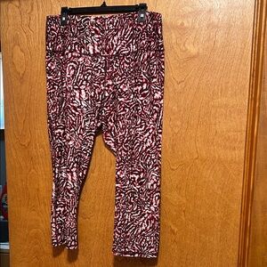 Under Armour Vibrant Red and Black Compression Capri Leggings